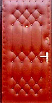Дверь входная железная эконом класса Двербург В44 90см х 200см